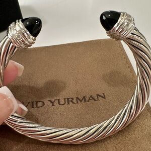 Authentic David Yurman 7mm diamond/black Onyx cabochon bangle bracelet